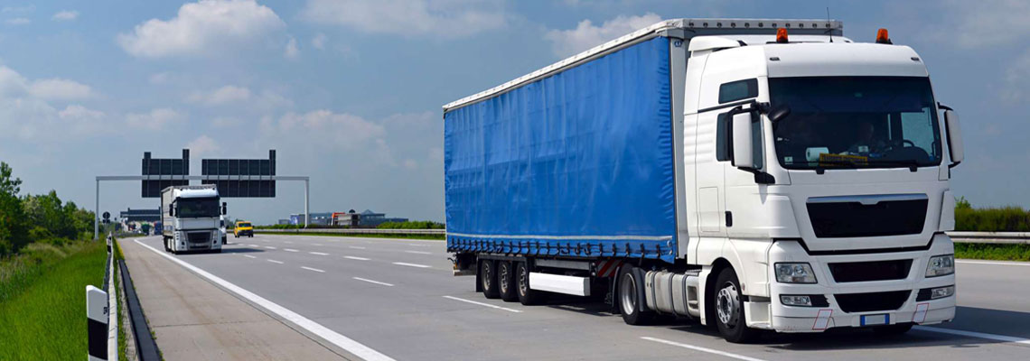 Choisir une bâche de camion de qualité